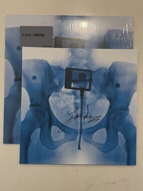 Lorde Virgin Standard Black Vinyl Record LP Autographed Signed Insert #4